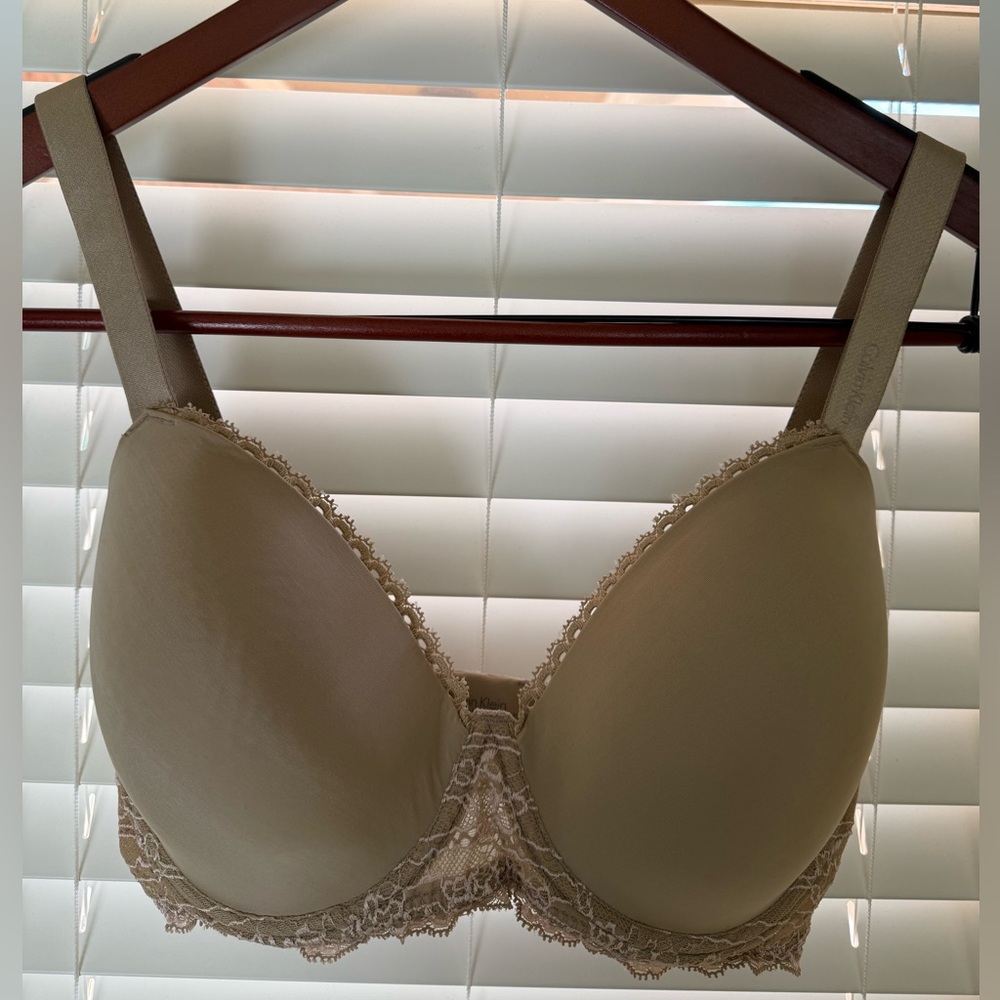 Calvin Klein Customized Lift Beige Lace Accent Bra